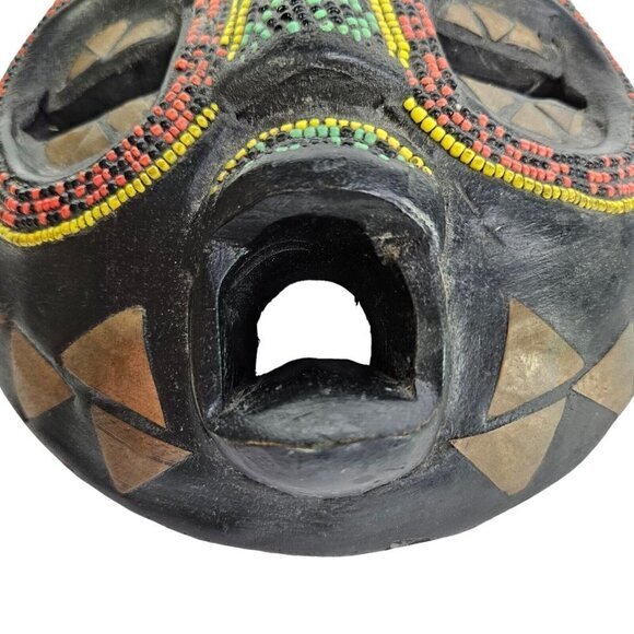 Ghana African Ashanti Mask Beaded‎ Brass Inlay Carved Round Wood Art Sculpture - Picture 5 of 7